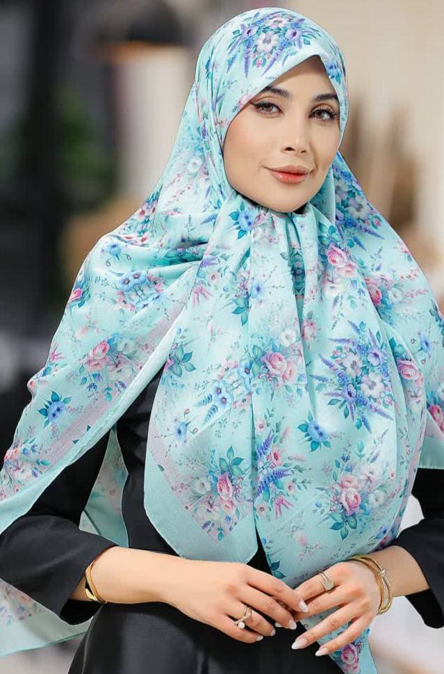 روسری زنانه طرح دار نخی و سبک