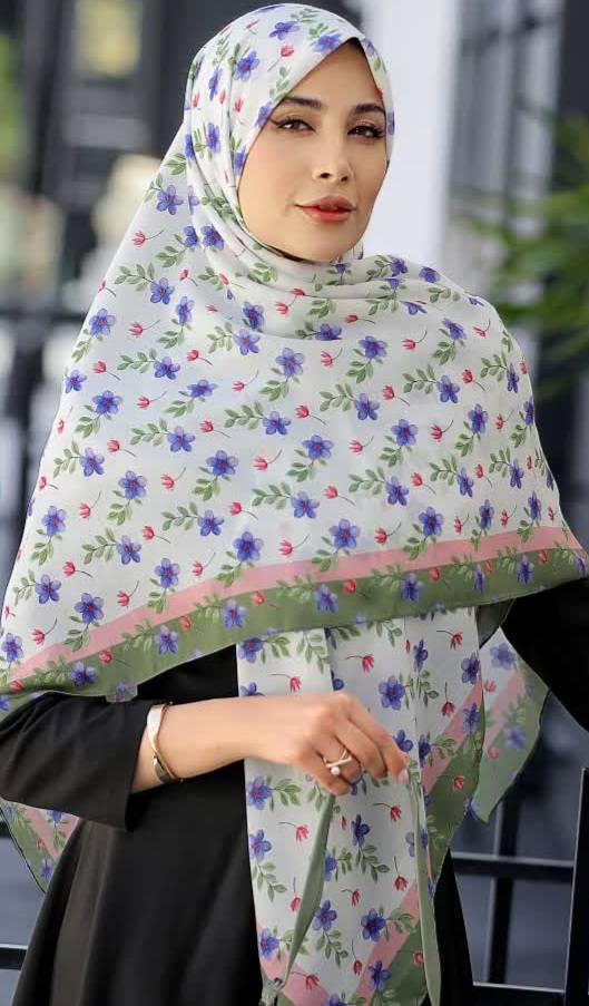 روسری زنانه طرح دار نخی و سبک