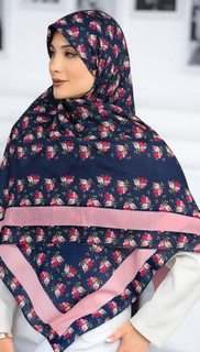روسری زنانه طرح دار نخی و سبک