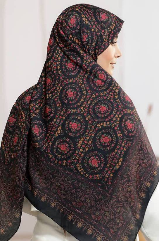 روسری زنانه طرح دار نخی و سبک