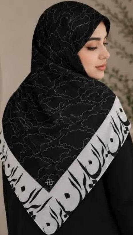 روسری زنانه طرح دار نخی و سبک