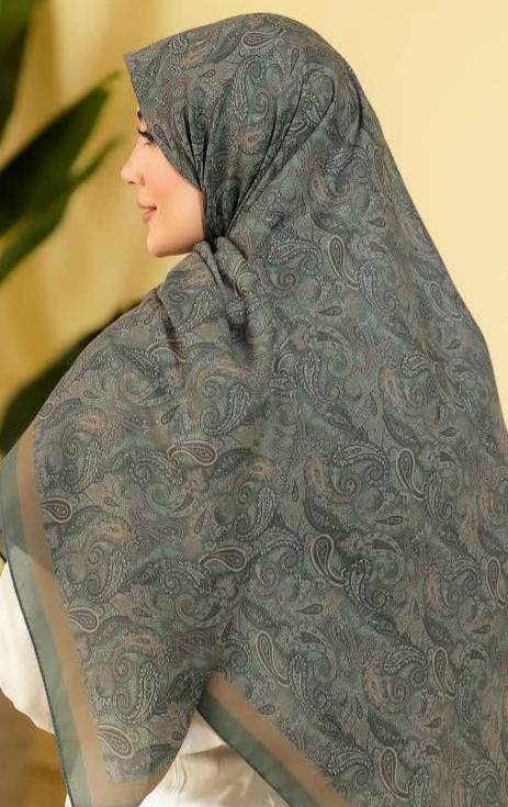 روسری زنانه طرح دار نخی و سبک
