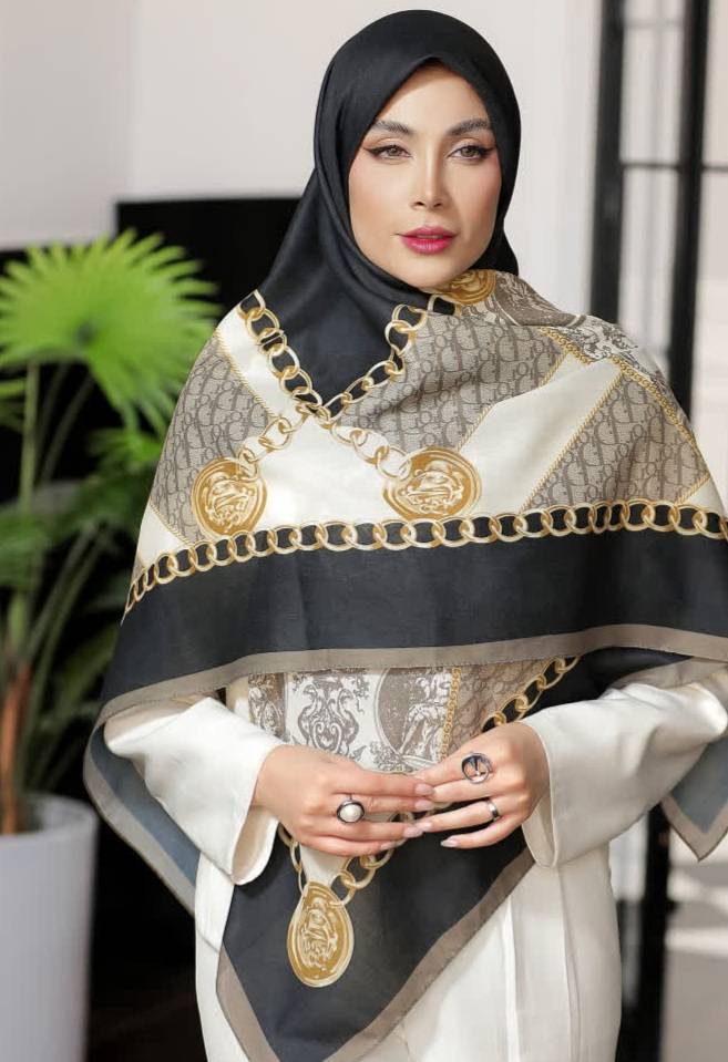 روسری زنانه طرح دار نخی و سبک