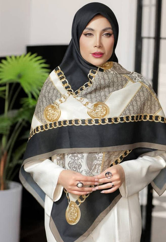 روسری زنانه طرح دار نخی و سبک